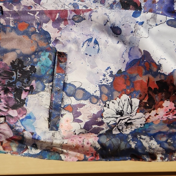 H&M Floral Pants - Picture 4 of 6